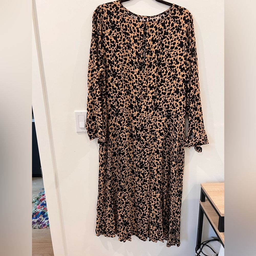 Reformation port dress es in blitz - Picture 3 of 4
